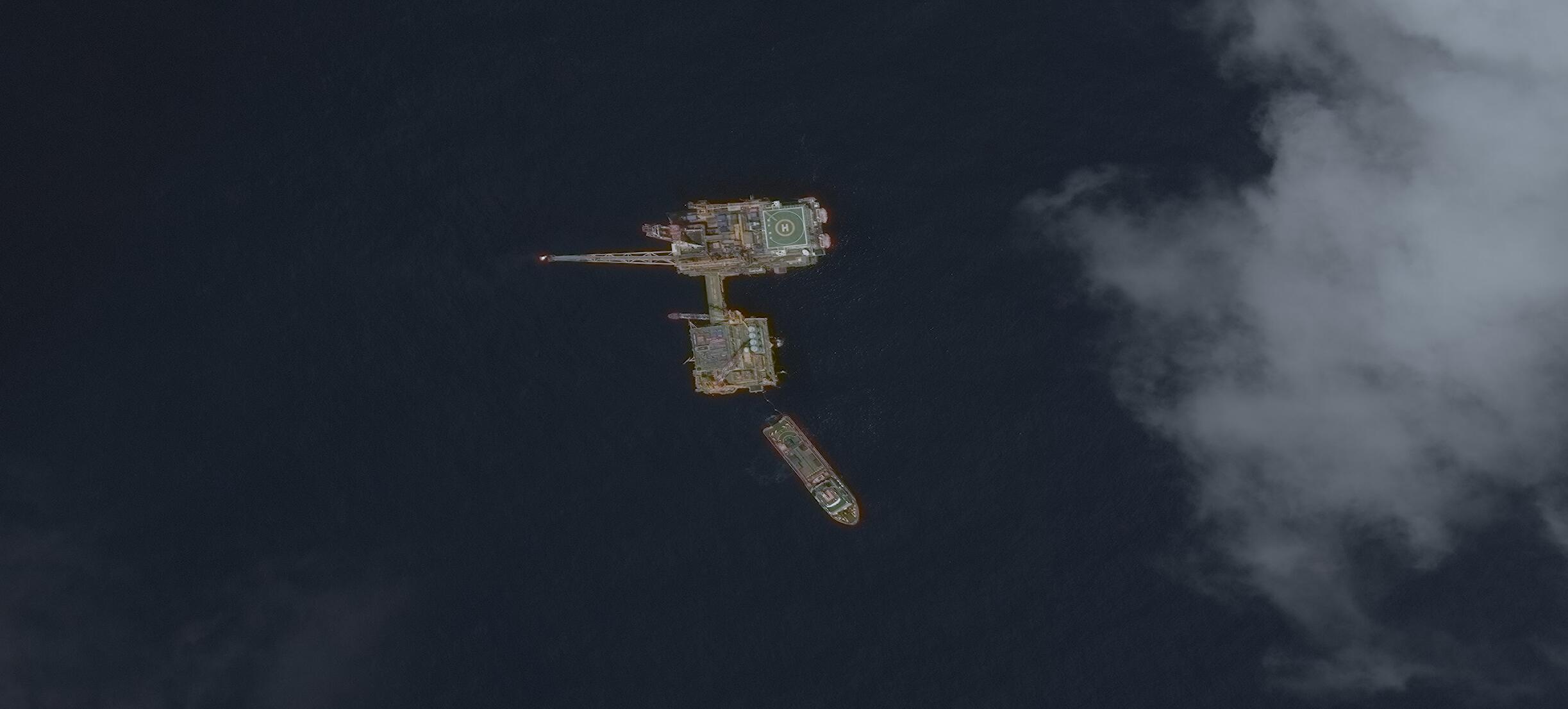 A Busy Summer for Beijing’s East China Sea Rigs | Asia Maritime ...